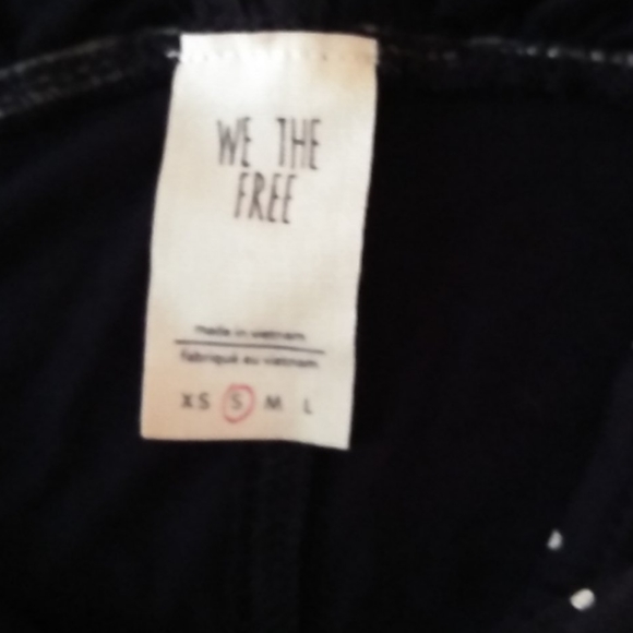 Lovely black and white blouse - Picture 2 of 5